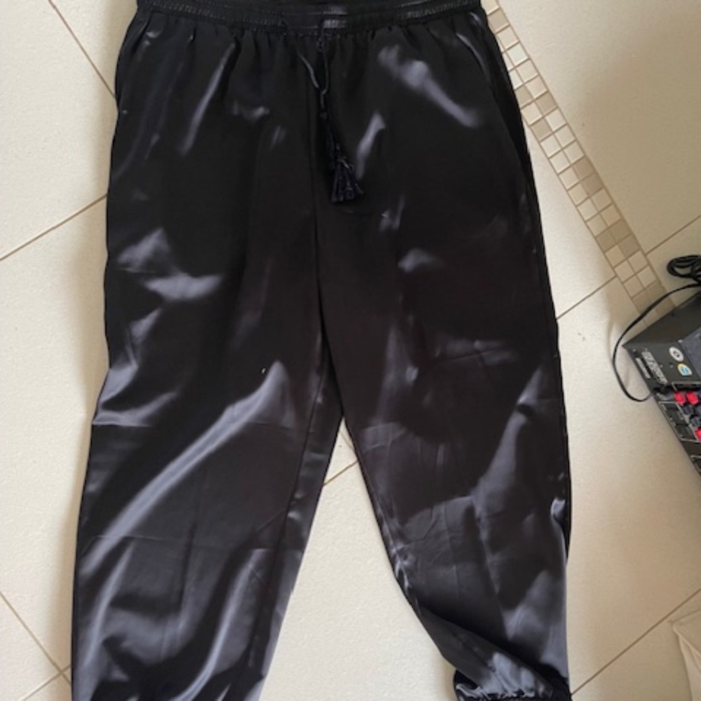 Allegra K XXL Satin Jogger - XXL   NWT